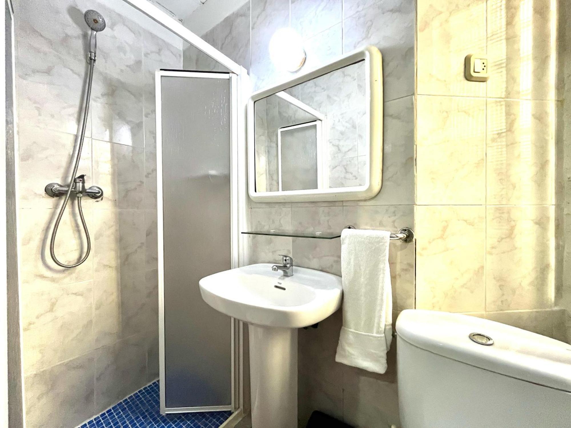 Latic Rooms Аликанте Экстерьер фото