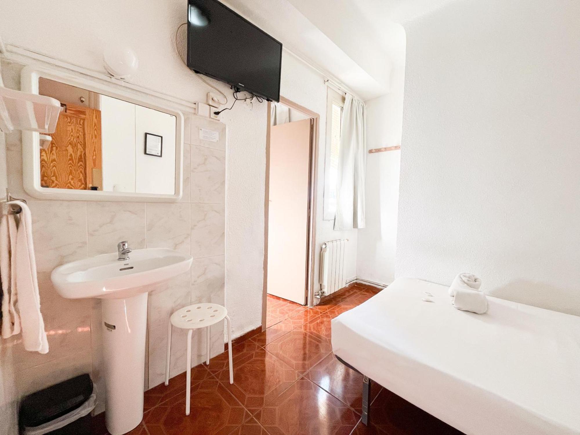 Latic Rooms Аликанте Экстерьер фото
